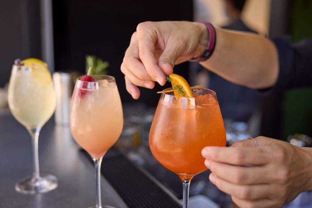 Cocktails et tapas à Valence - La Cabane du Clos - Le Clos Syrah : Hôtel Restaurant et Spa à Valence