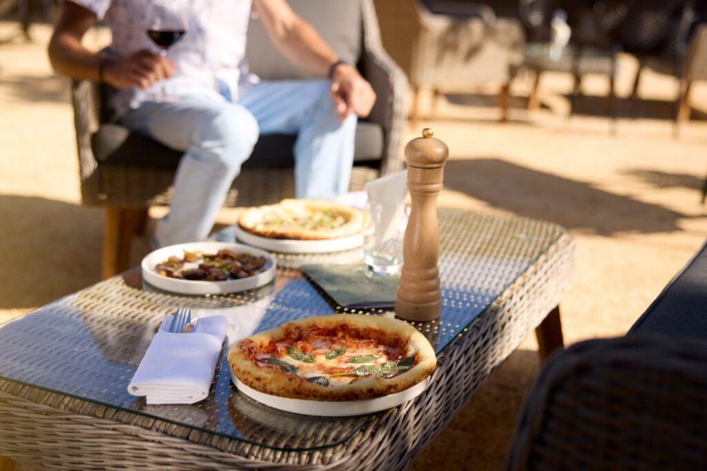 Cocktails et tapas à Valence - La Cabane du Clos - Le Clos Syrah : Hôtel Restaurant et Spa à Valence