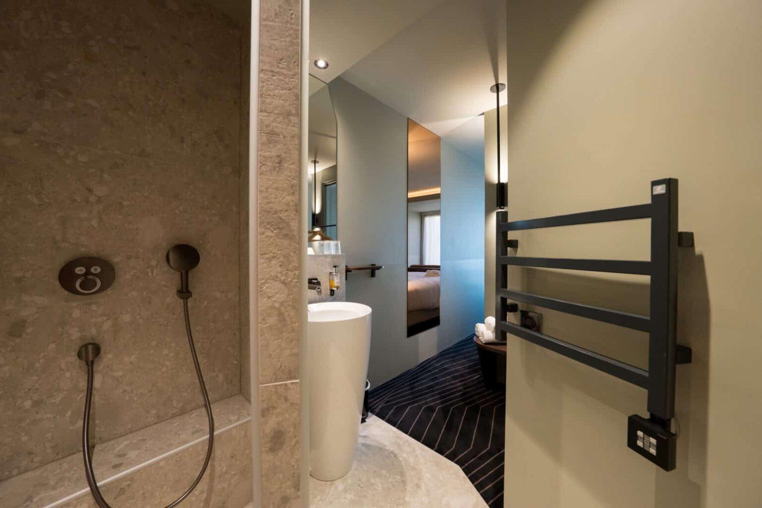 Hôtel Best Western Valence- Le Clos Syrah : Hôtel Restaurant et Spa à Valence